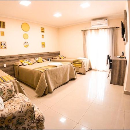 Open Hotel Telemaco Borba Exterior photo