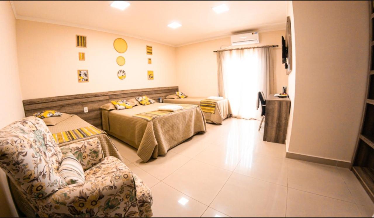 Open Hotel Telemaco Borba Exterior photo